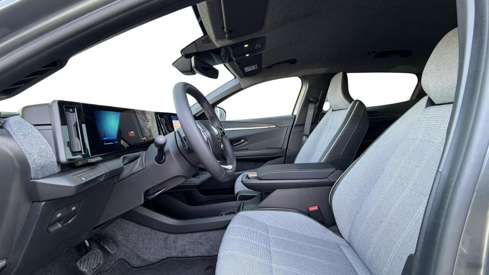 Renault Megane E-Tech 60 Techno+ 5d