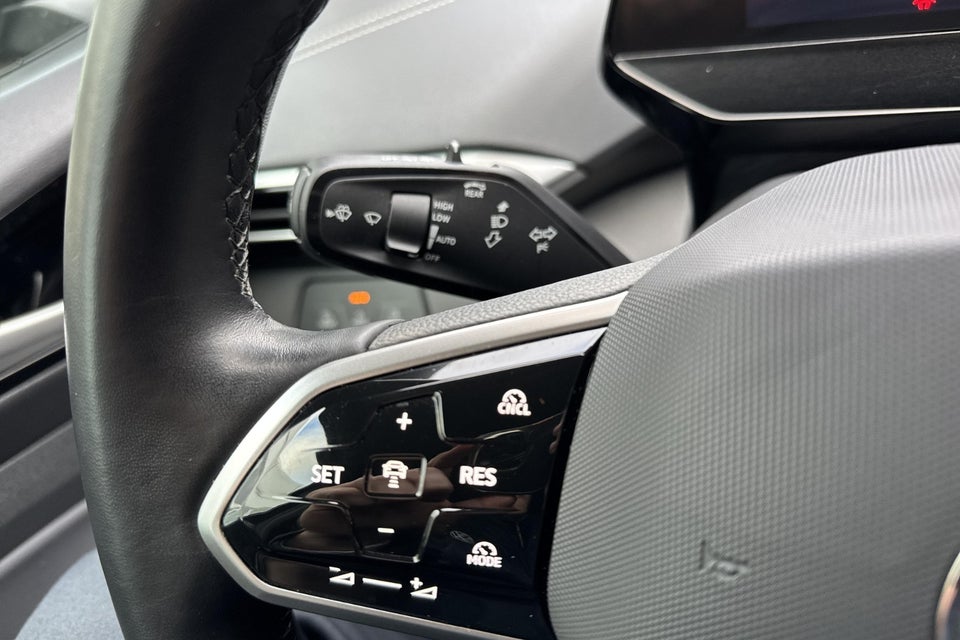 VW ID.4 77 Style 4Motion 5d