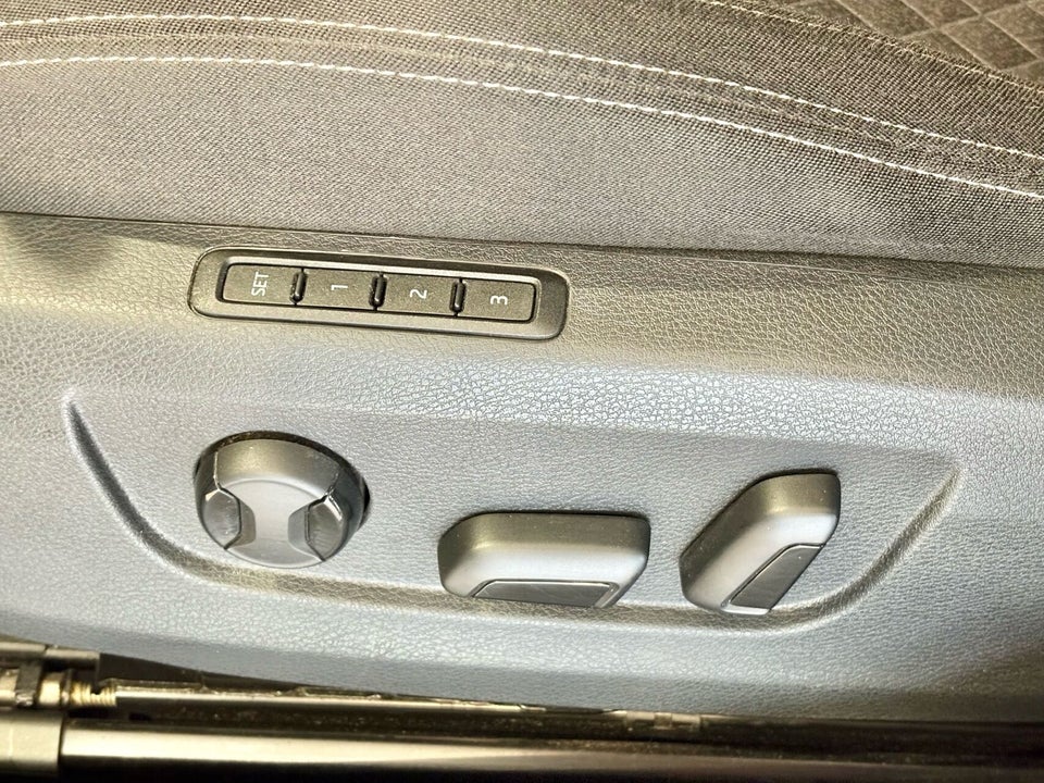 Skoda Superb 2,0 TDi 190 Style DSG 5d