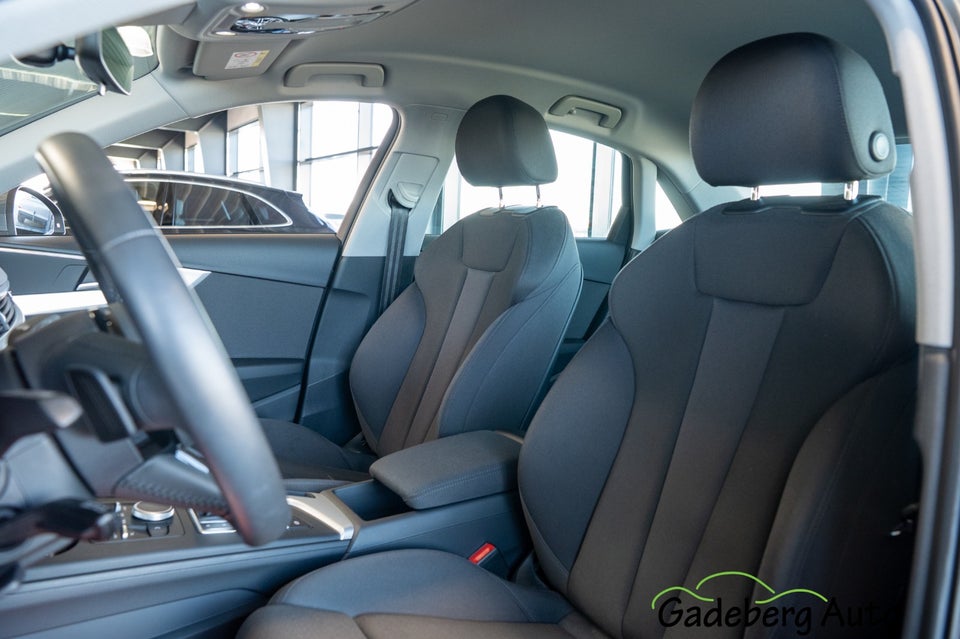 Audi A4 40 TFSi Sport Prestige S-tr. 4d