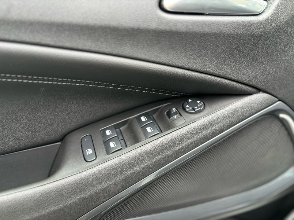 Opel Crossland 1,2 T 130 Ultimate aut. 5d