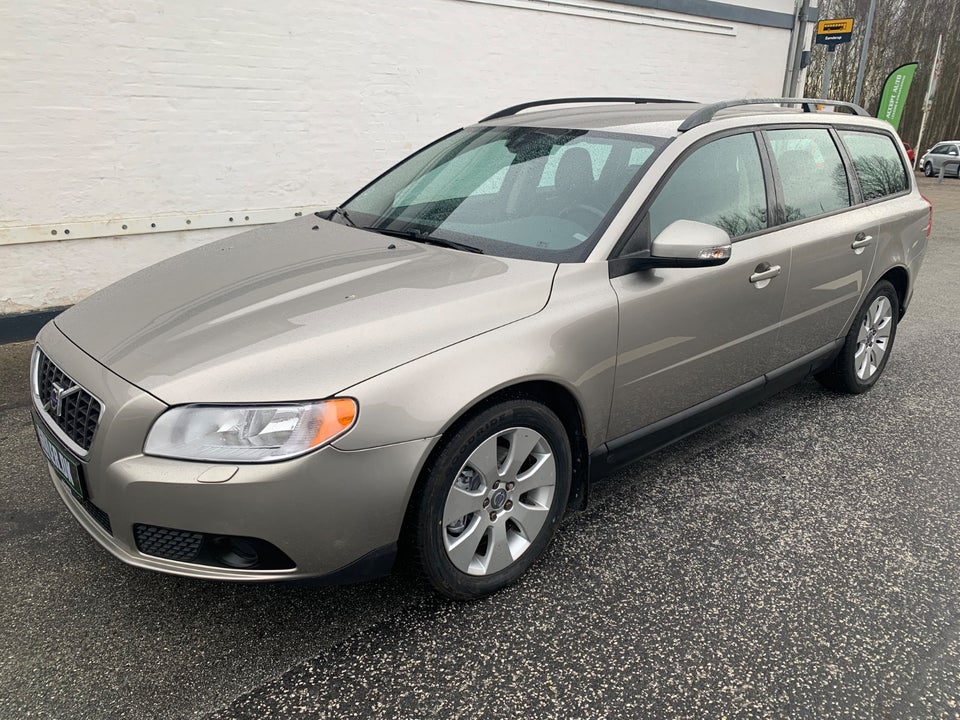 Volvo V70 2,0 Kinetic 5d