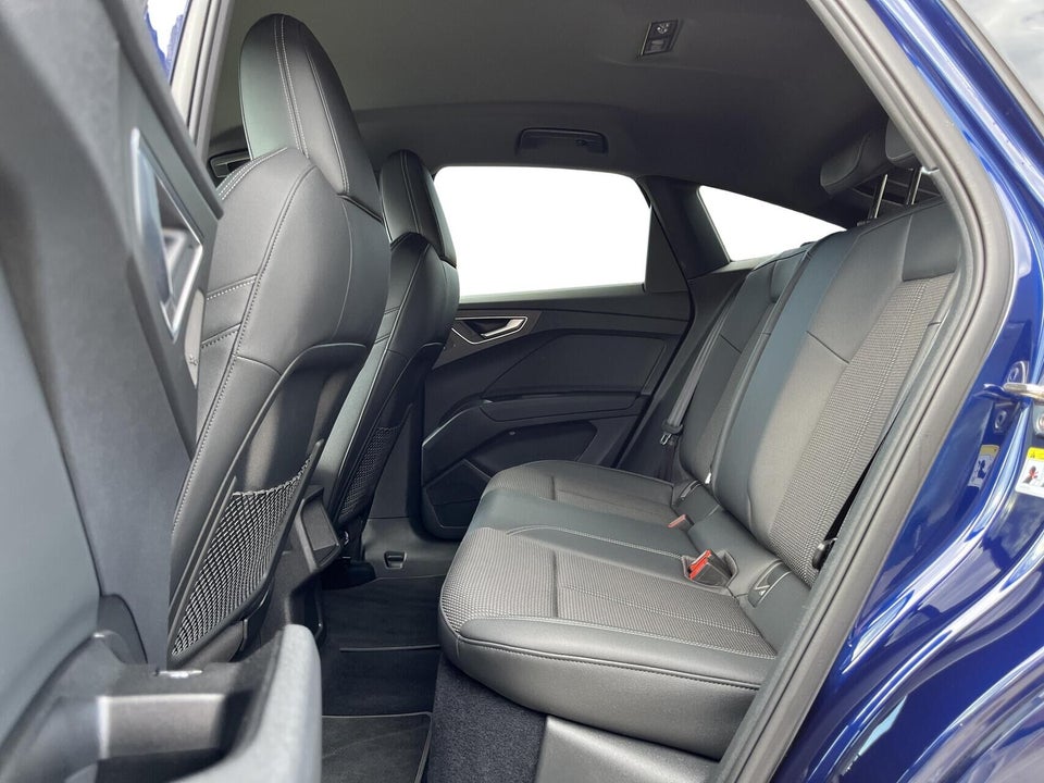 Audi Q4 e-tron 45 Attitude S-line Sportback quattro 5d