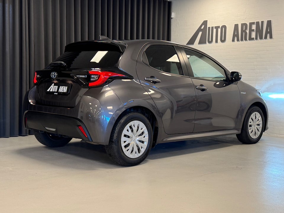 Toyota Yaris 1,5 Hybrid H3 Premier Edition e-CVT 5d