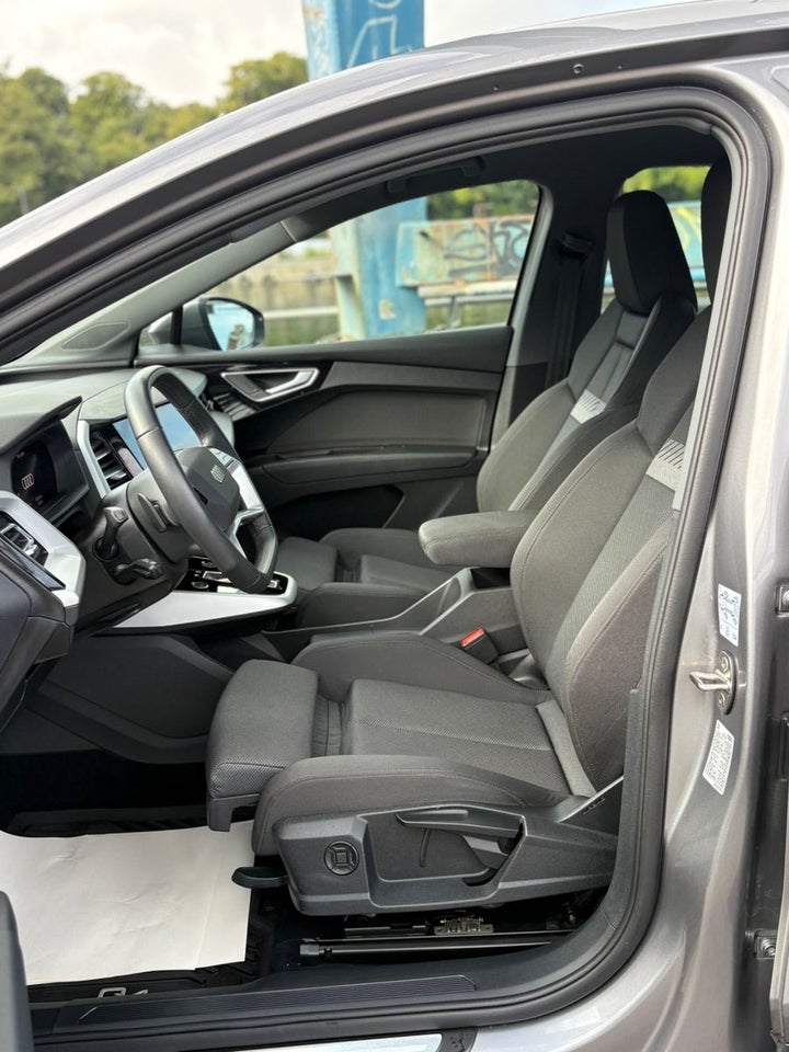 Audi Q4 e-tron 40 Advanced Sportback 5d