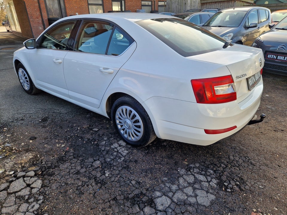 Skoda Octavia 1,4 TSi 140 Elegance DSG 5d