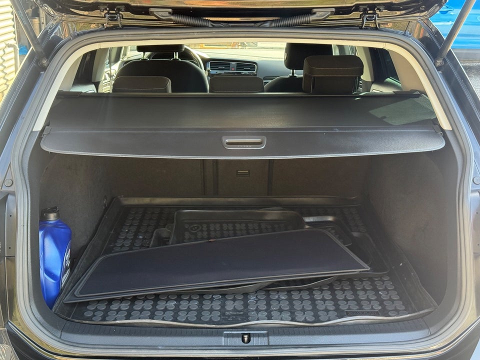 VW Golf VII 1,5 TSi 150 Highline Variant DSG 5d