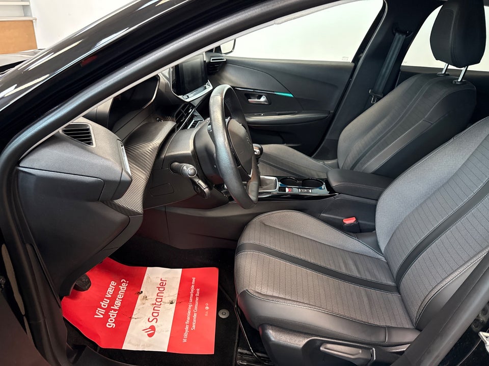 Peugeot 208 1,2 PureTech 100 Platin Pack 5d