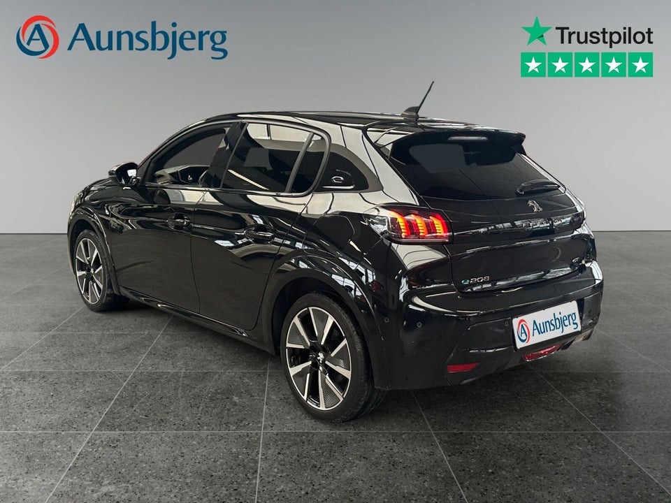 Peugeot e-208 50 GT Pack 5d