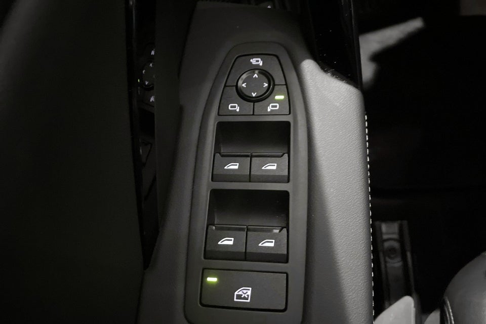 BMW iX1 xDrive30 X-Line 5d