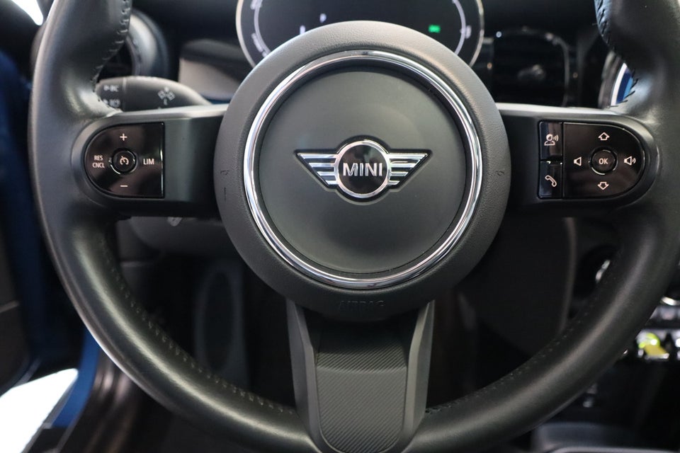 MINI Cooper SE Edition Premium Plus 3d