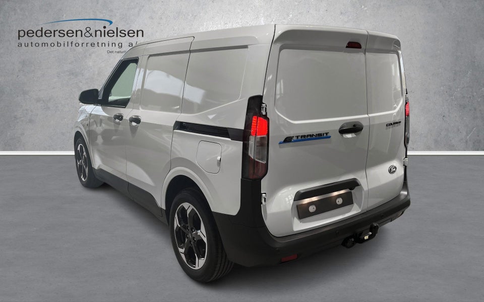 Ford E-Transit Courier 43 Limited
