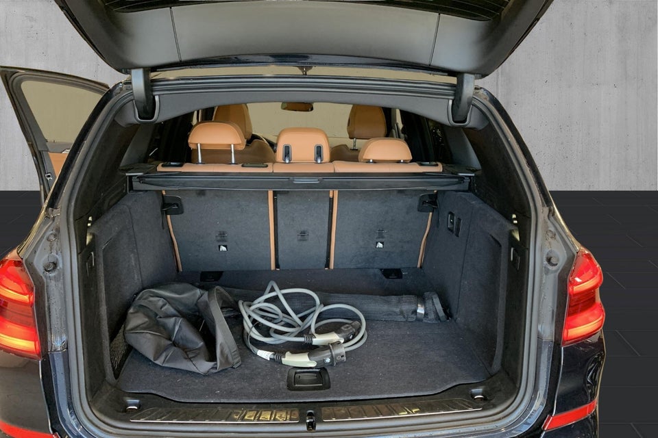 BMW iX3 Charged Plus 5d