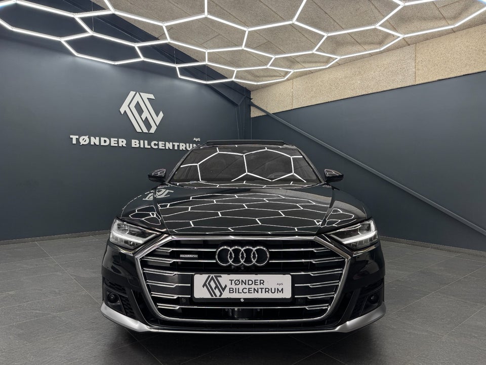 Audi A8 50 TDi quattro Tiptr. 4d