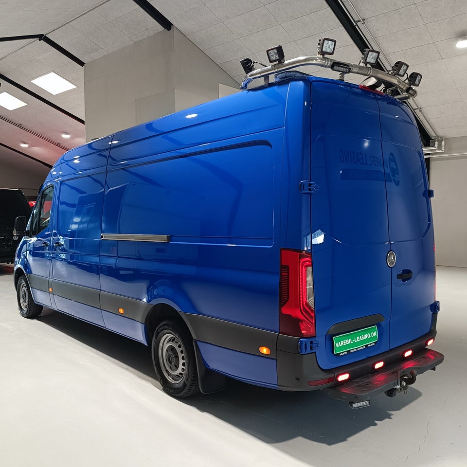 Mercedes Sprinter 319 2,0 CDi A3 Kassevogn aut. RWD