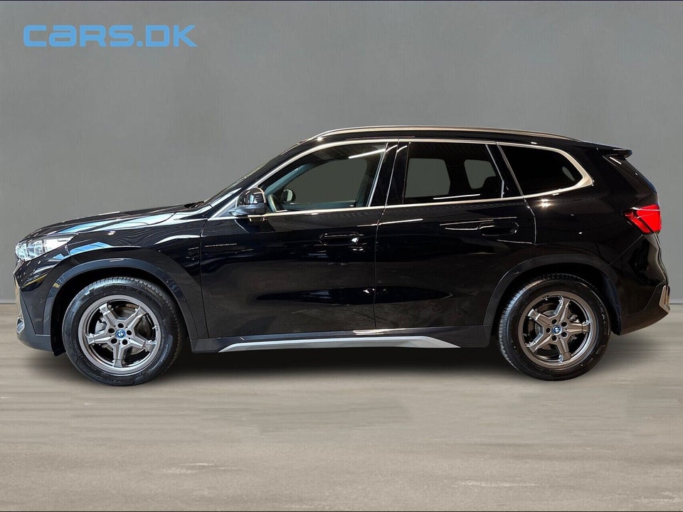 BMW iX1 eDrive20 X-Line 5d