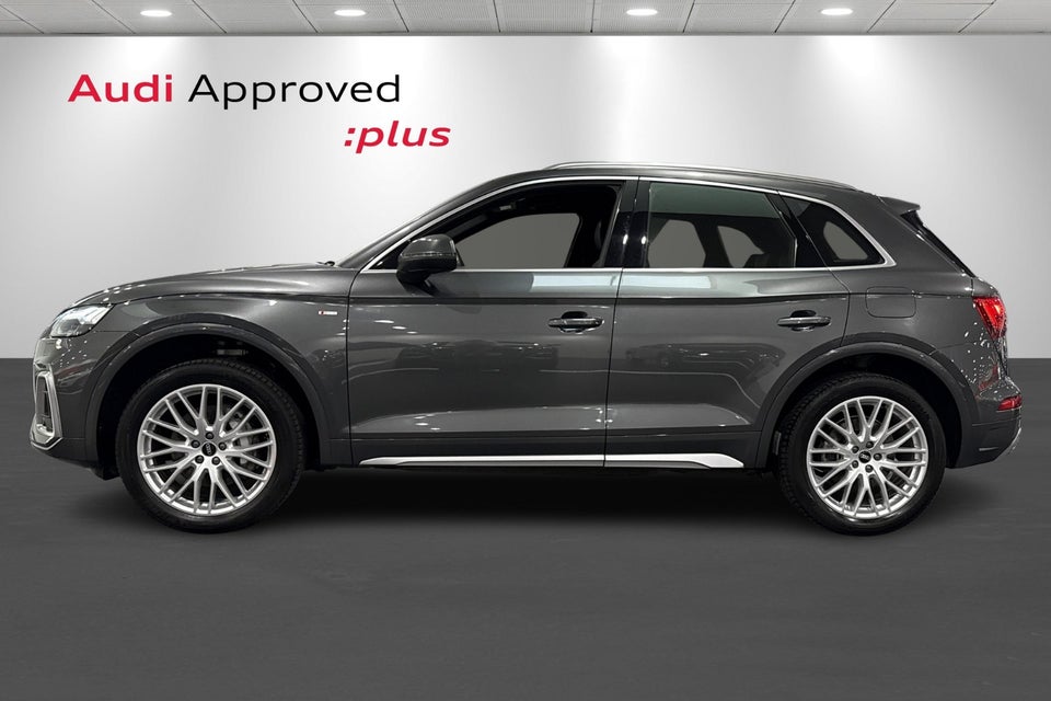 Audi Q5 55 TFSi e S-line quattro S-tr. 5d