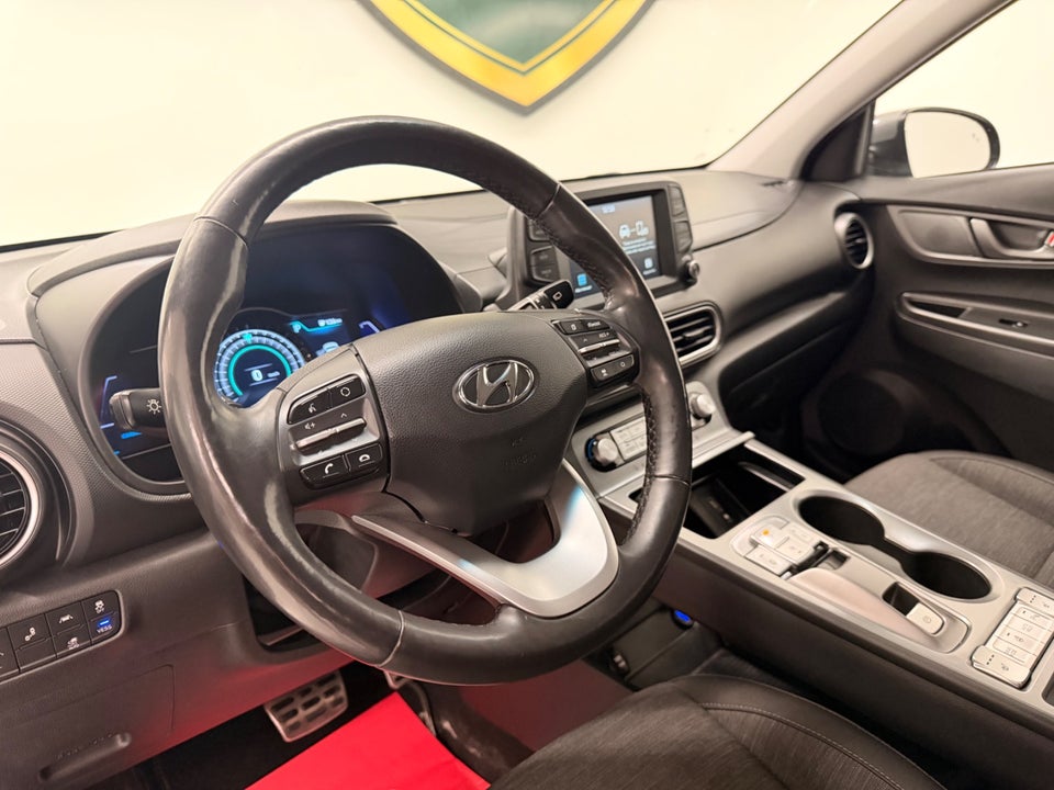 Hyundai Kona 64 EV Premium 5d