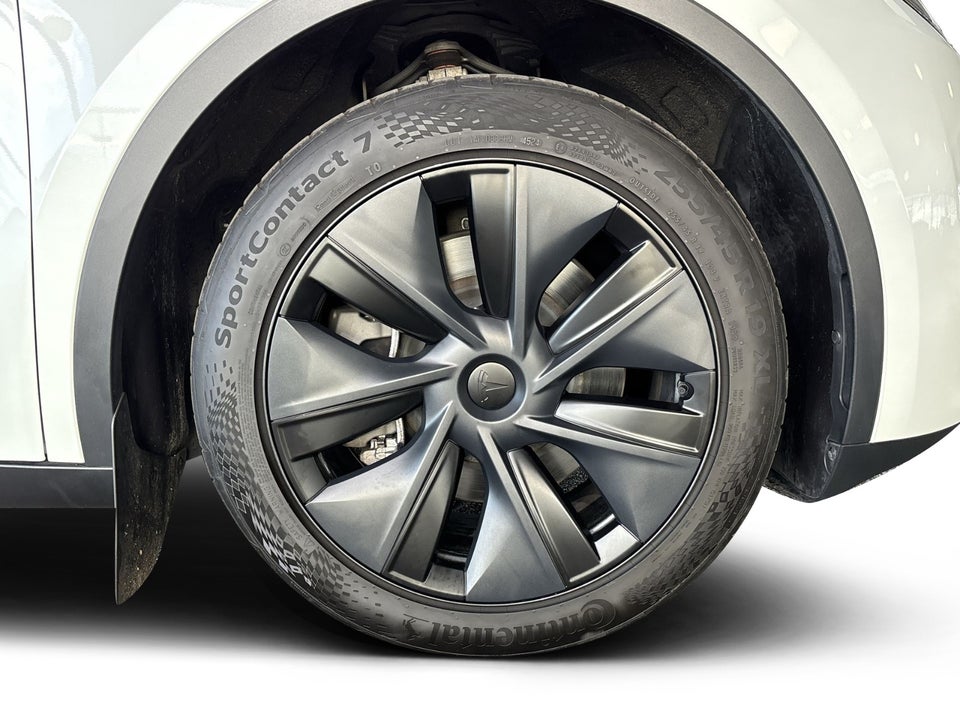 Tesla Model Y Long Range RWD 5d