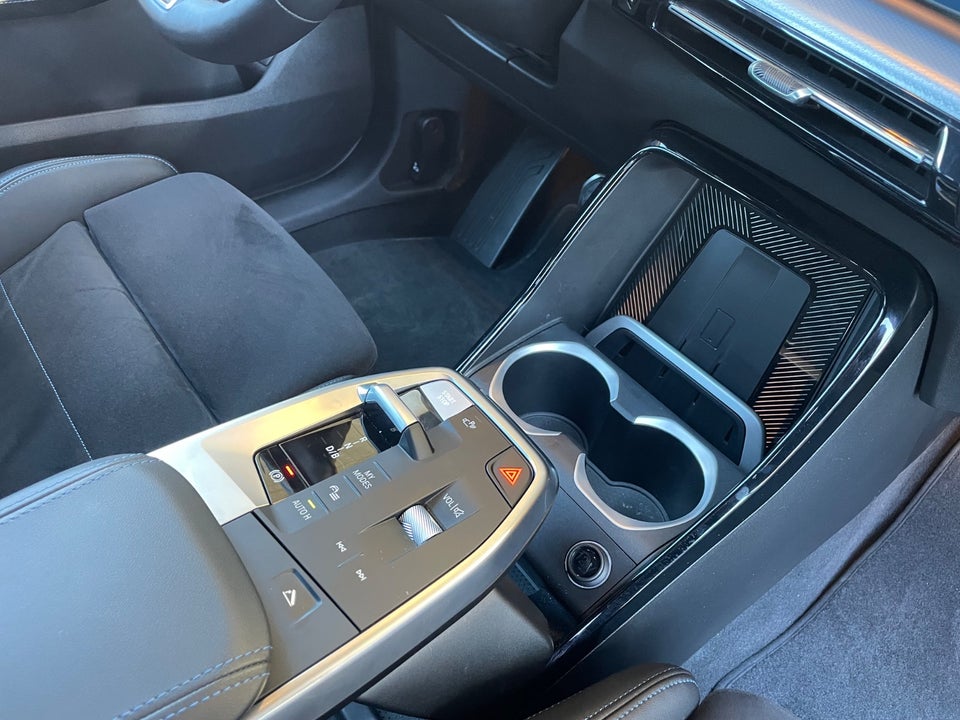 BMW iX1 eDrive20 M-Sport 5d