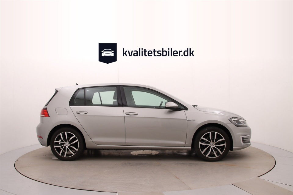 VW e-Golf VII 5d