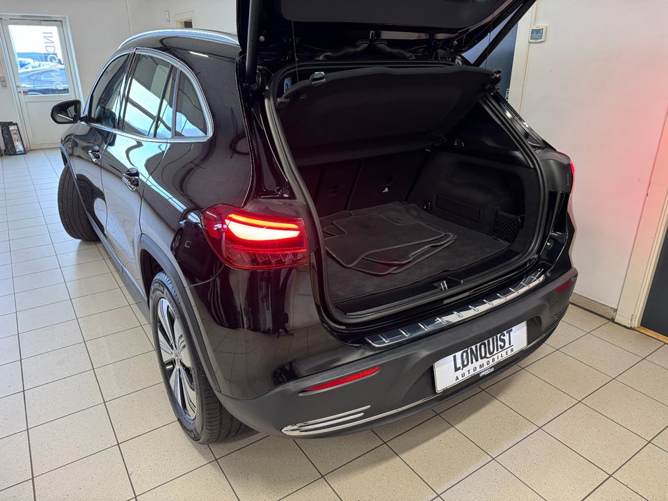 Mercedes EQA250+ Progressive 5d