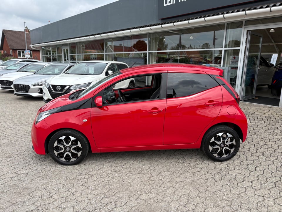 Toyota Aygo 1,0 VVT-i x-press 5d