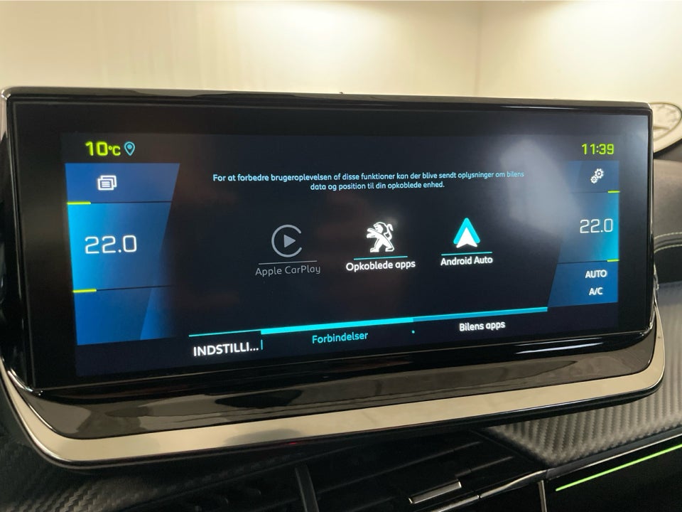 Peugeot e-208 50 GT 5d