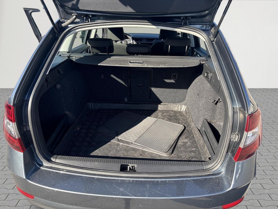 Skoda Octavia 1,0 TSi 115 Style Combi DSG 5d