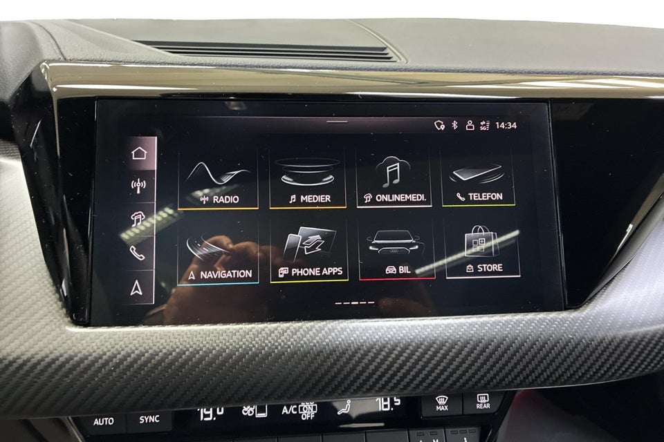 Audi e-tron GT quattro 4d