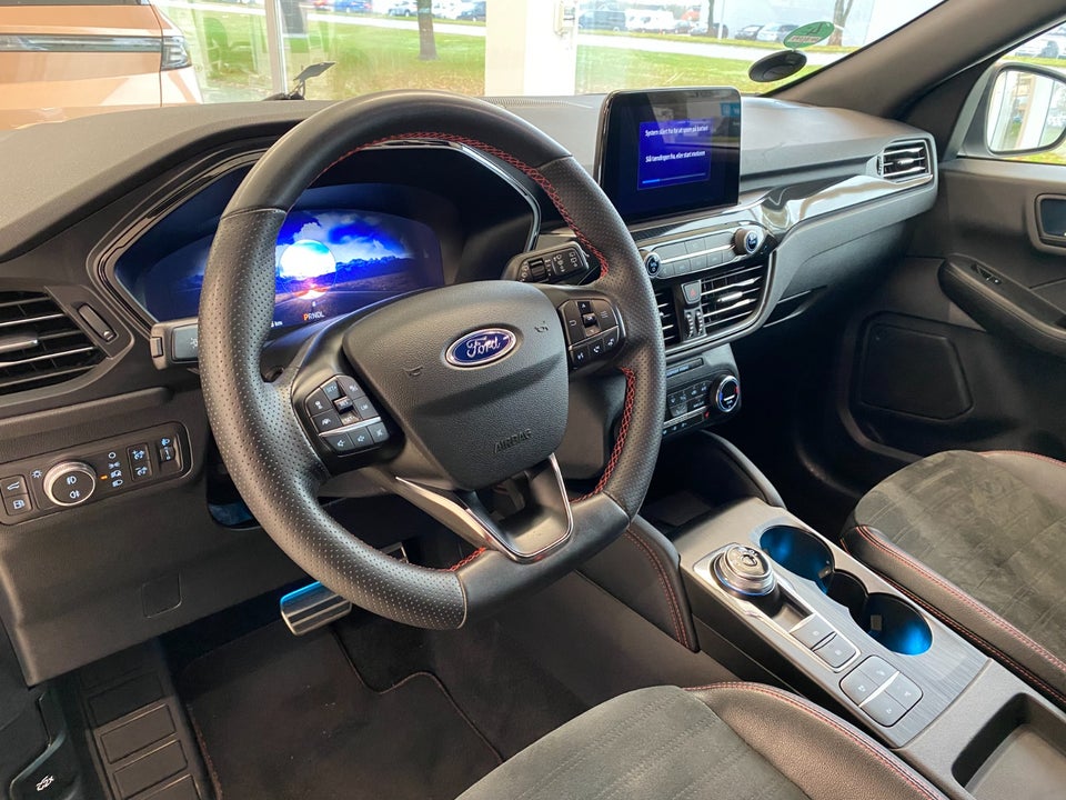 Ford Kuga 2,5 PHEV ST-Line X CVT 5d