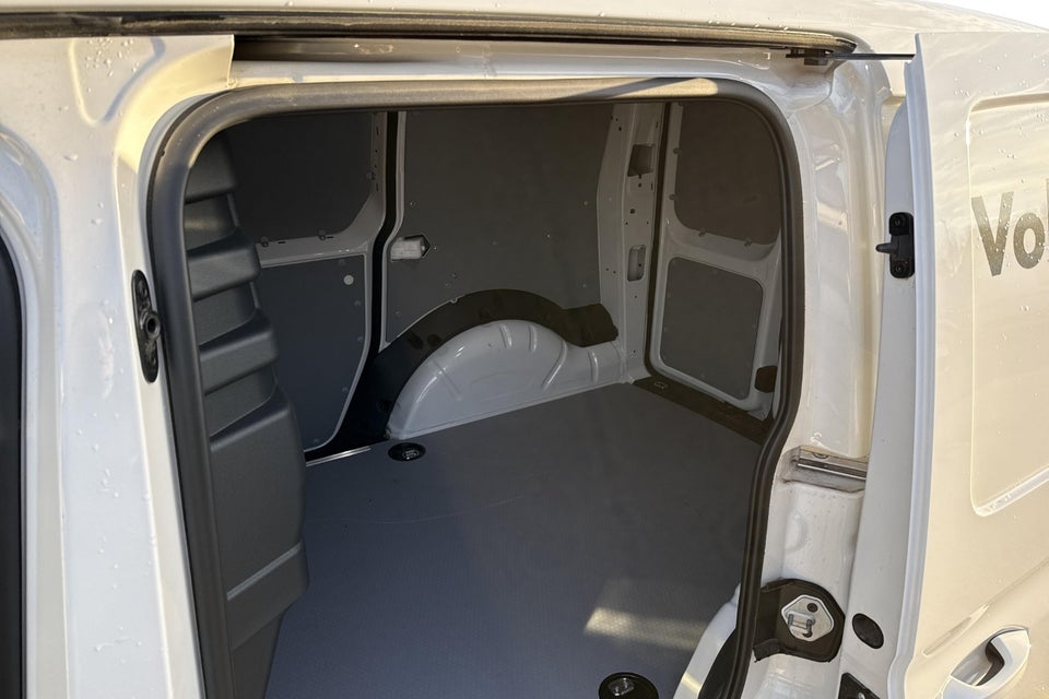 VW Caddy 2,0 TDi 102 Cargo