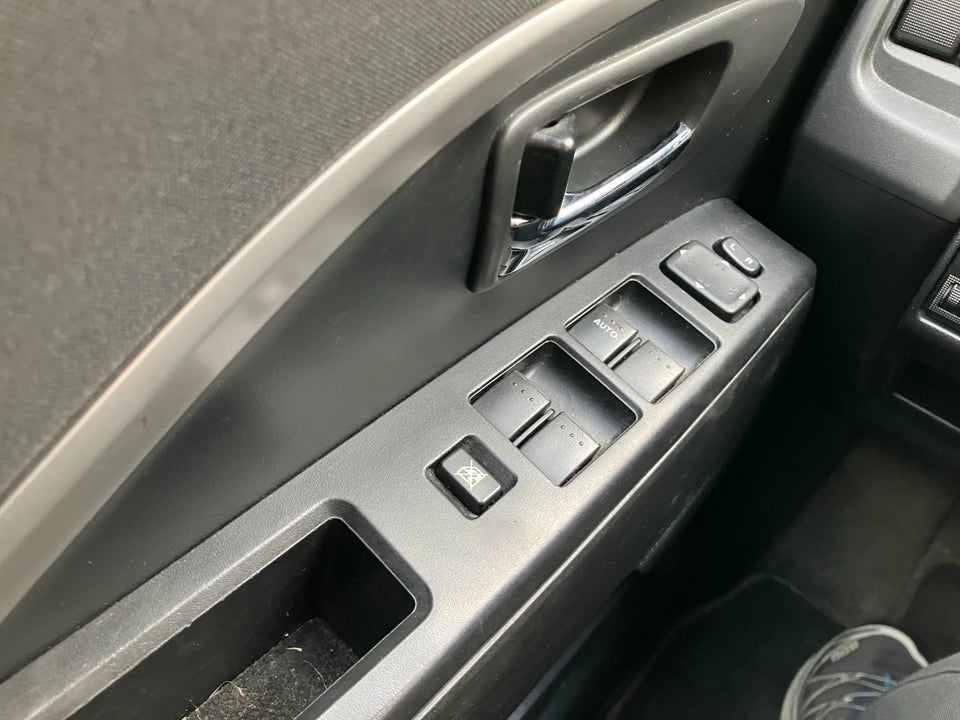 Mazda 5 1,8 Advance 5d