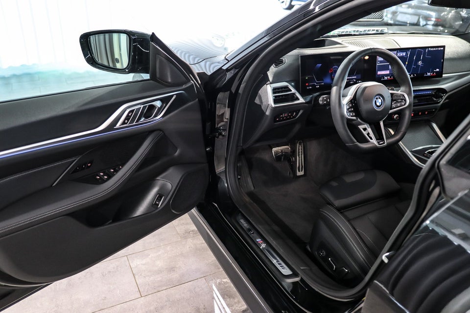 BMW i4 eDrive40 Fully Charged M-Sport 5d