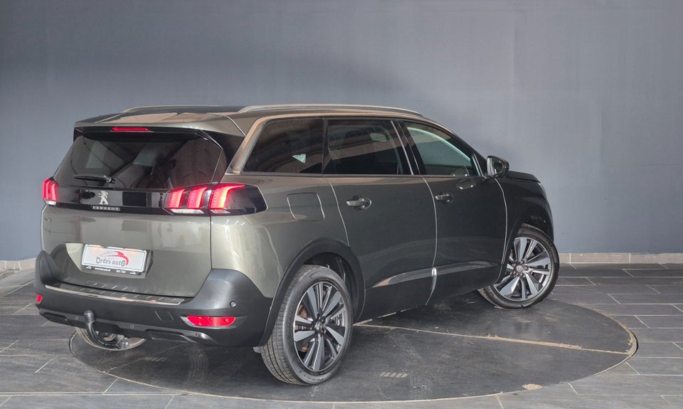 Peugeot 5008 1,2 e-THP 130 Allure 7prs 5d