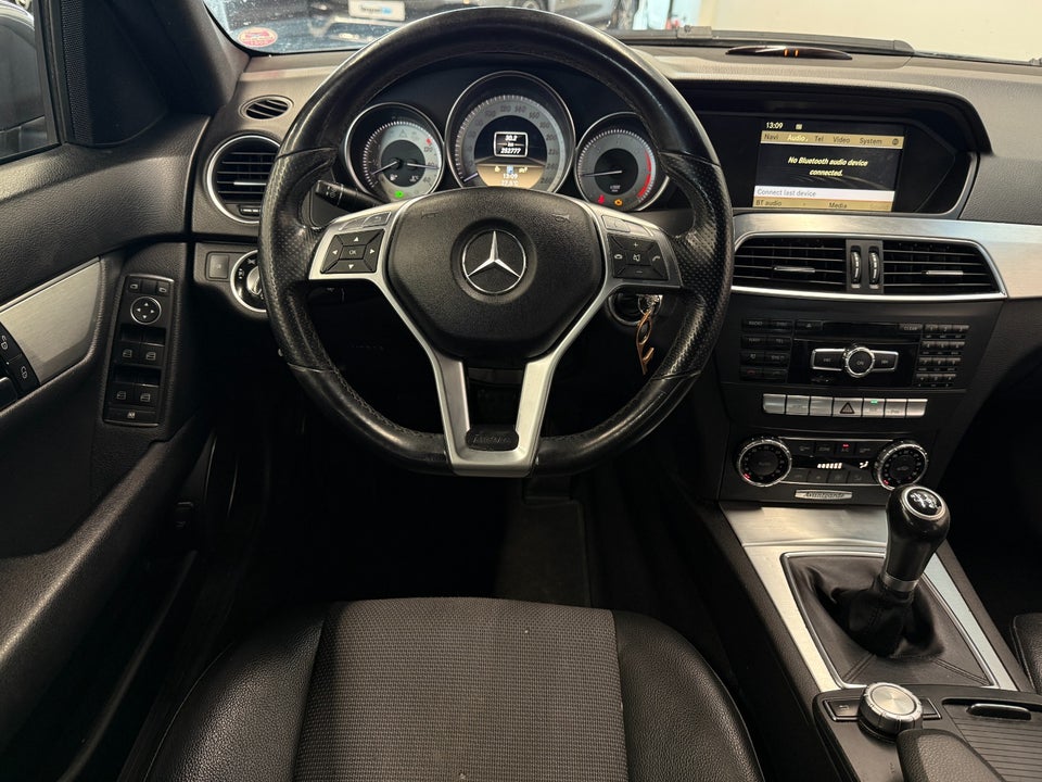 Mercedes C220 2,2 CDi Avantgarde BE 4d
