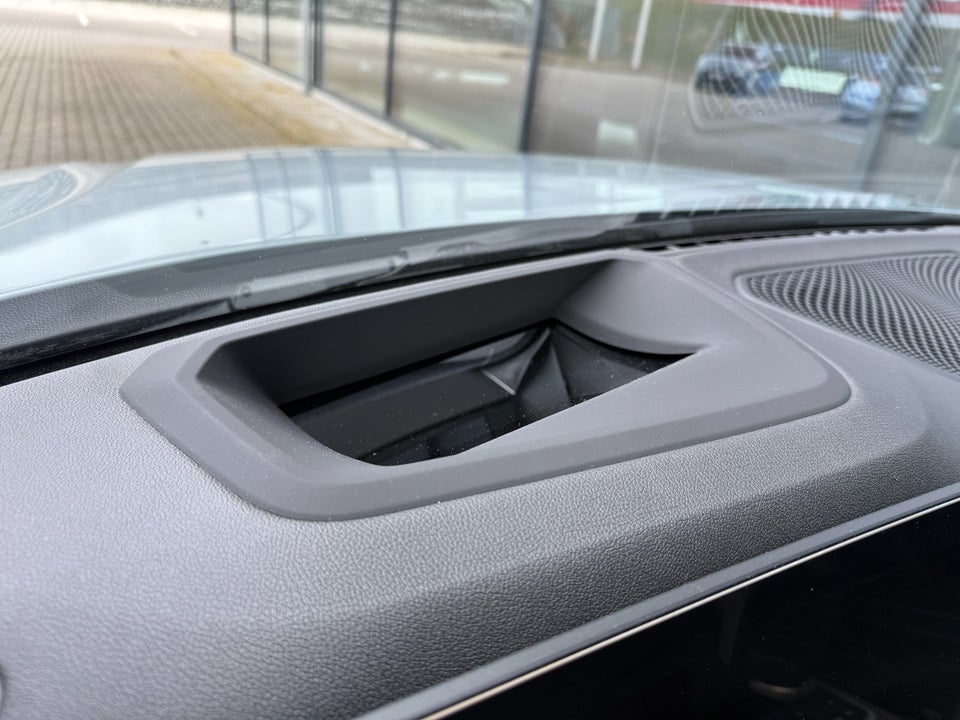 BMW i4 eDrive40 Fully Charged 5d