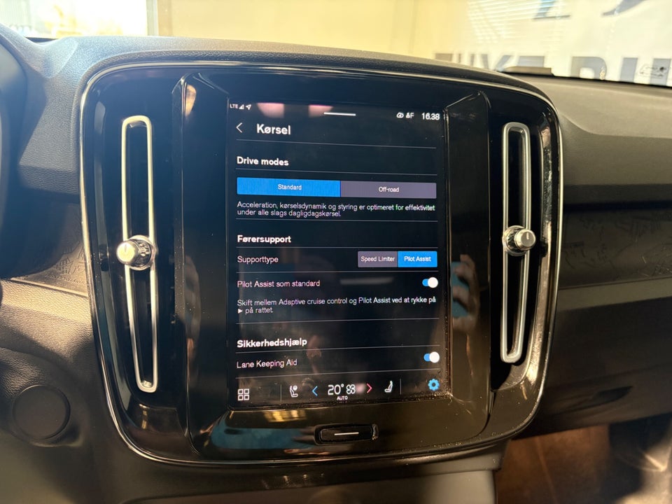 Volvo XC40 P6 ReCharge Ultimate 5d