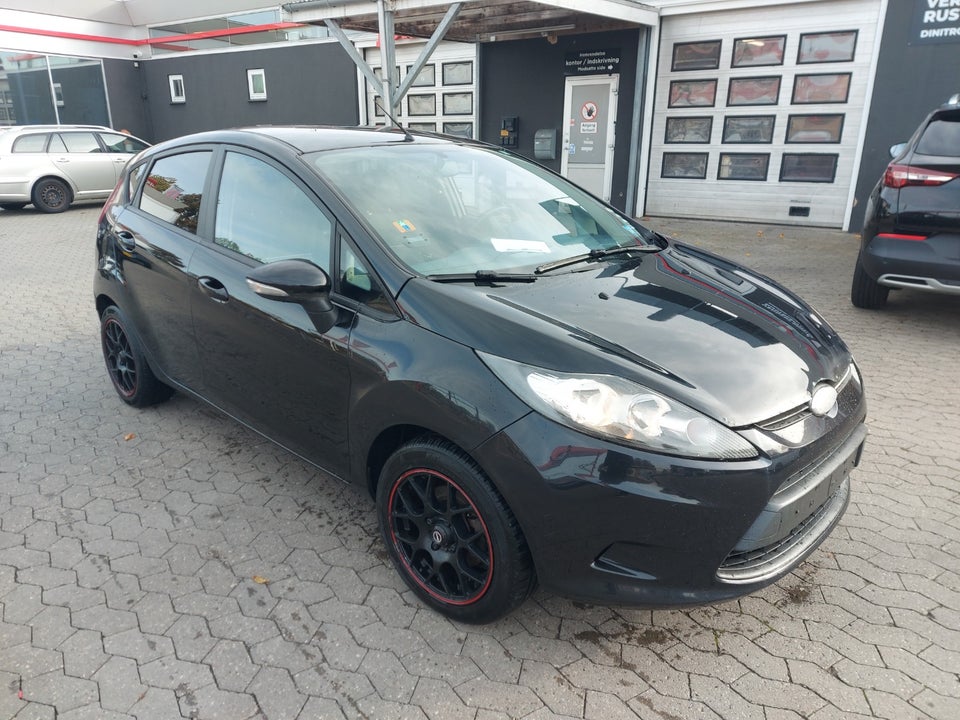 Ford Fiesta 1,6 TDCi 90 ECO 5d