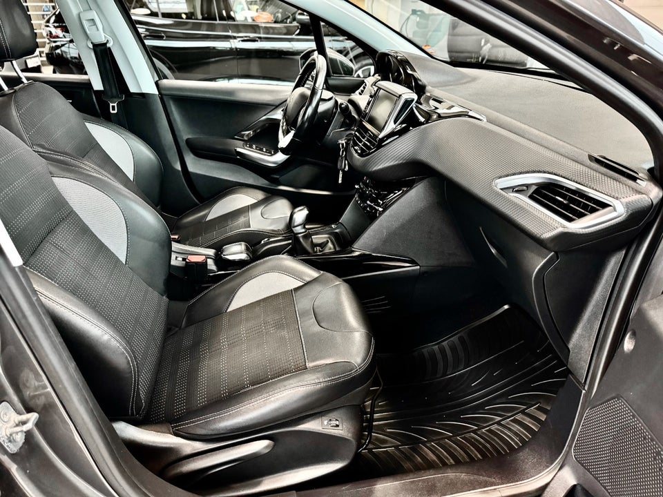 Peugeot 2008 1,6 BlueHDi 100 Desire 5d