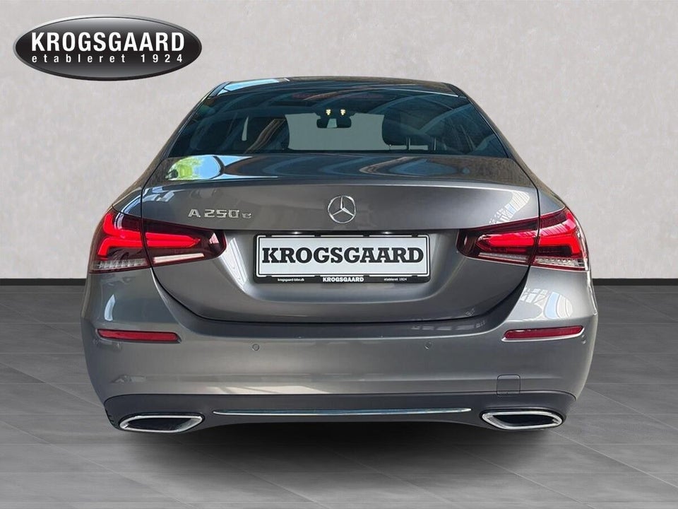 Mercedes A250 e 1,3 Progressive aut. 4d
