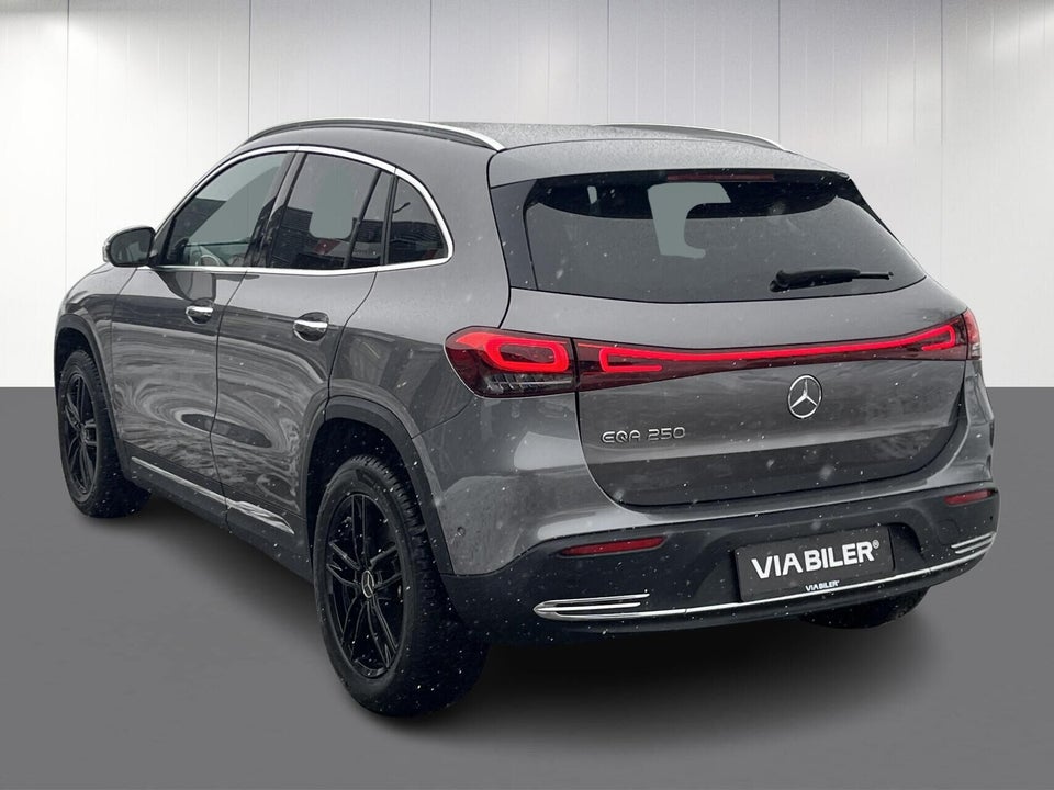 Mercedes EQA250 5d