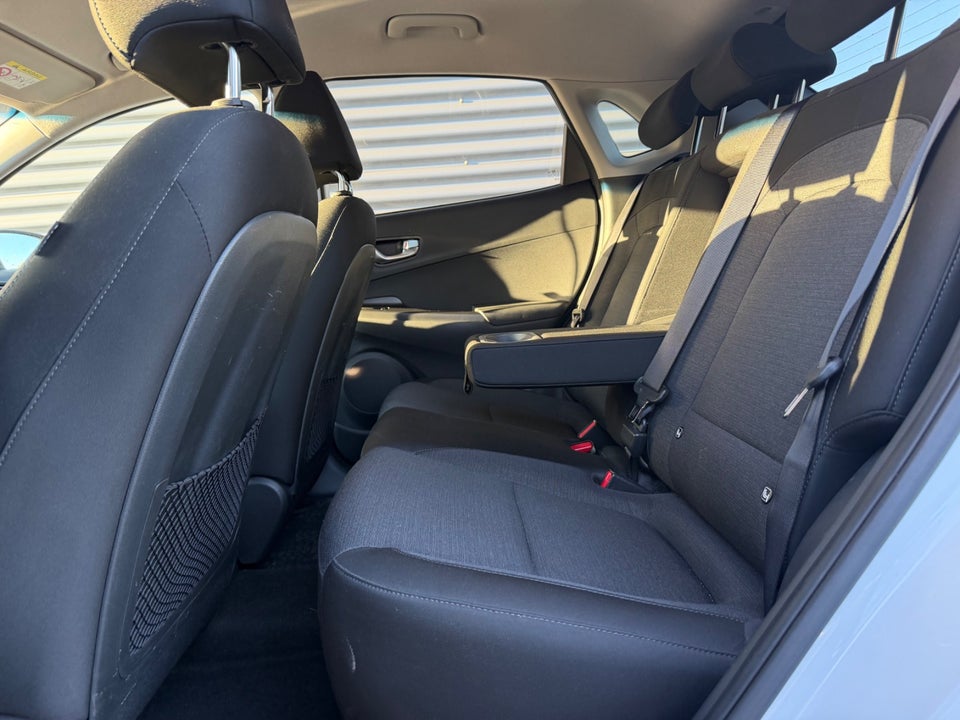 Hyundai Kona 64 EV Advanced 5d