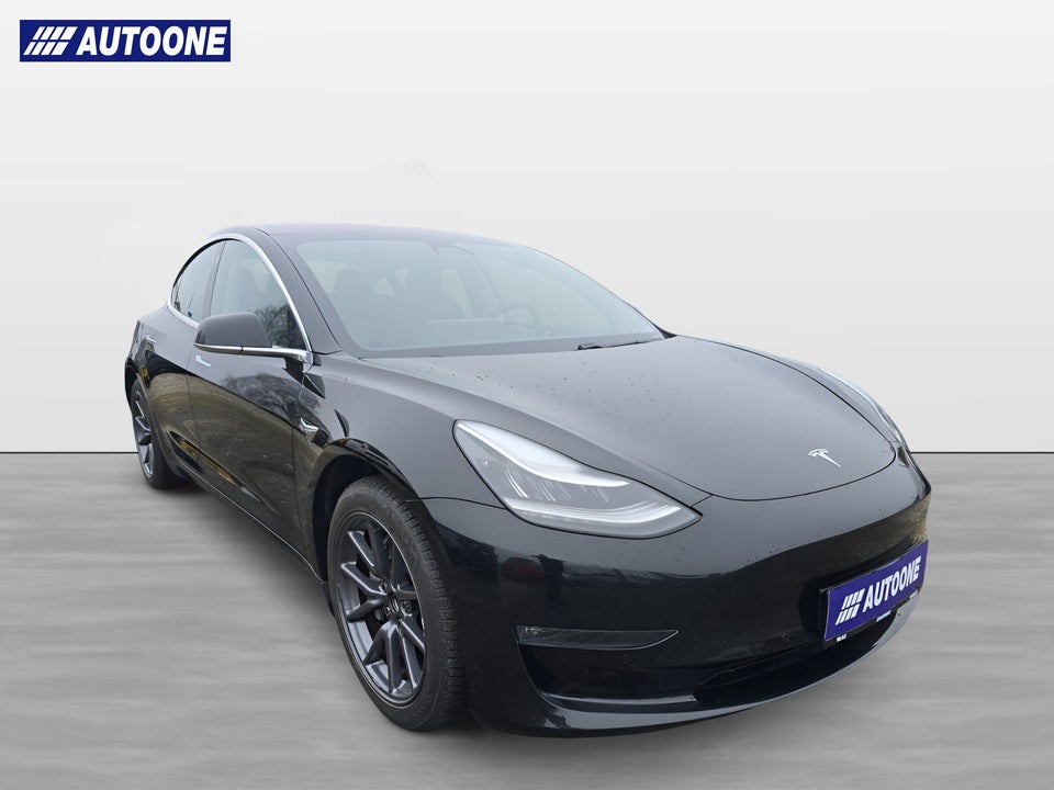 Tesla Model 3 Long Range AWD 4d