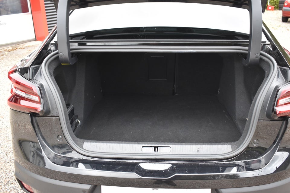 Citroën ë-C4 X 50 Palais Sky 4d