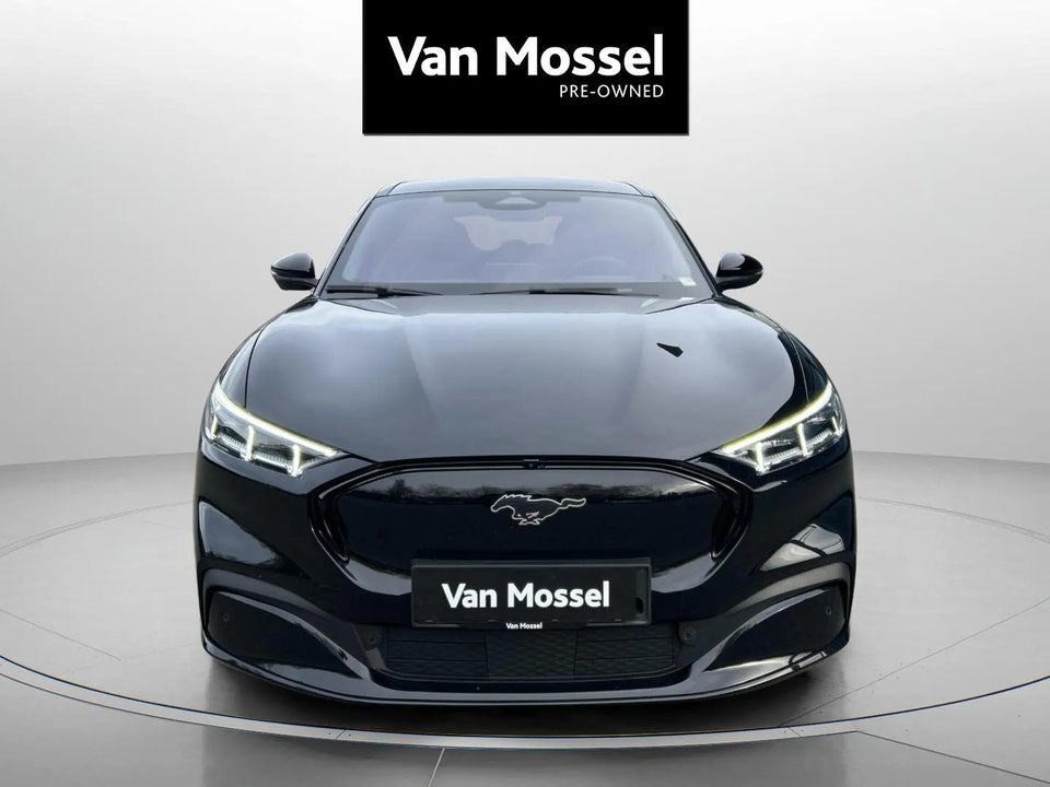 Ford Mustang Mach-E 98 Premium Extended Range AWD 5d