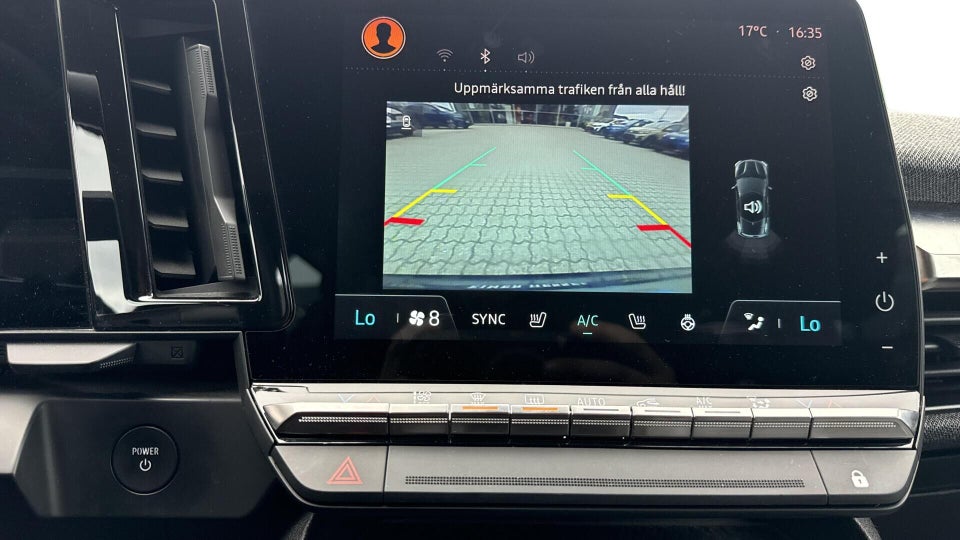 Renault Megane E-Tech 40 Equilibre 5d
