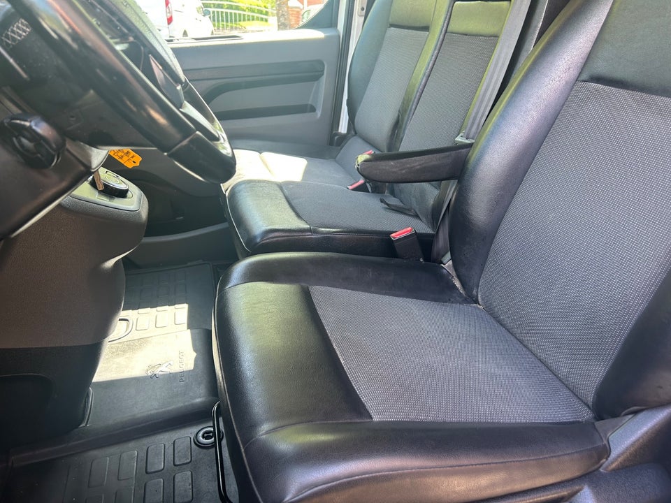 Peugeot Expert 2,0 BlueHDi 177 L3 Ultimate EAT8 Van