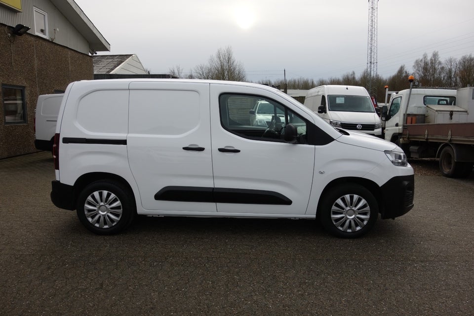 Citroën Berlingo 1,5 BlueHDi 100 L1 ProffLine Van