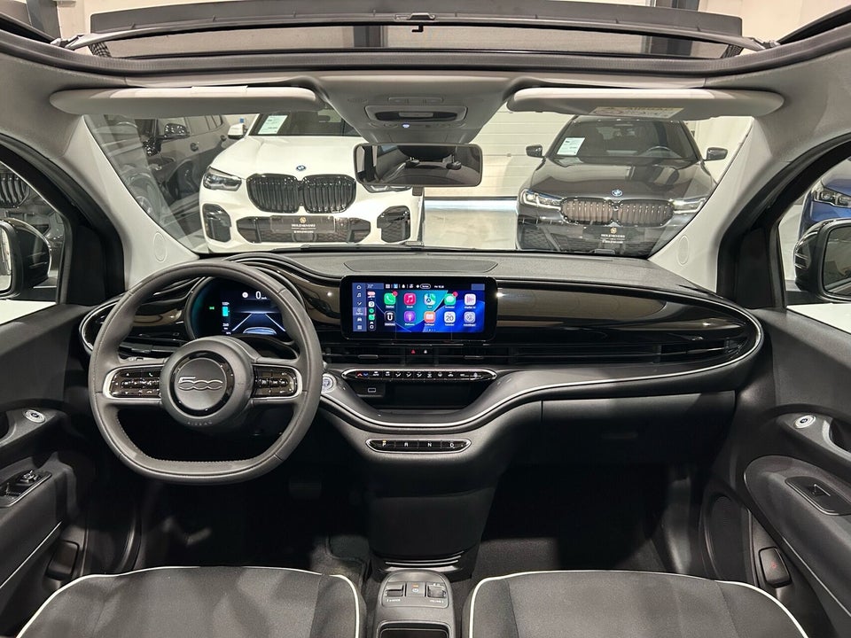 Fiat 500e 42 Icon Cabrio 2d